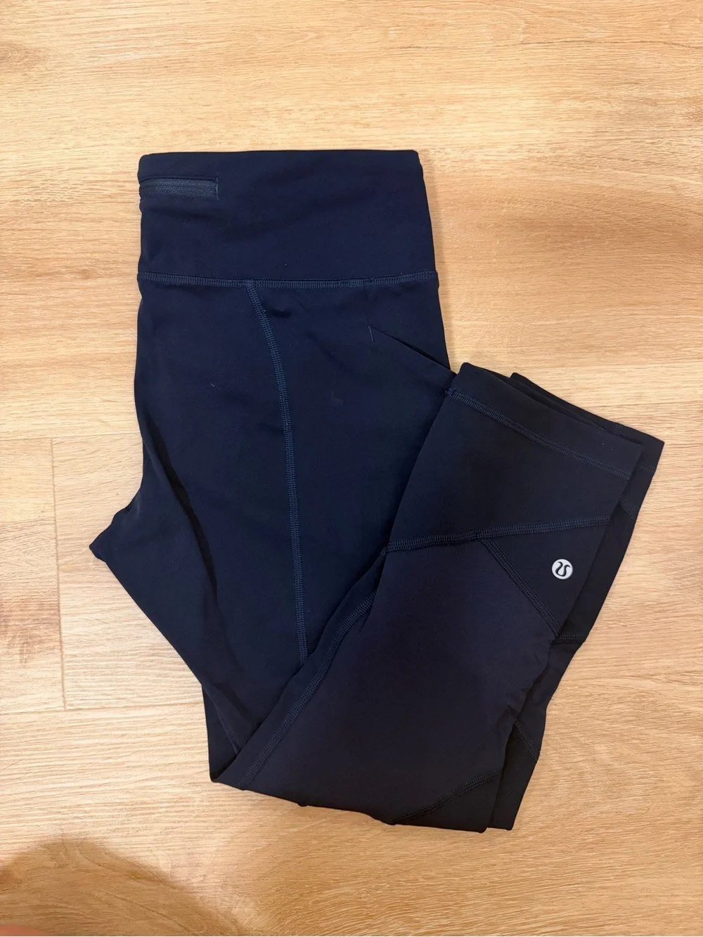 Lululemon Women Pace Rival Crop Legging Navy Blue Size 8